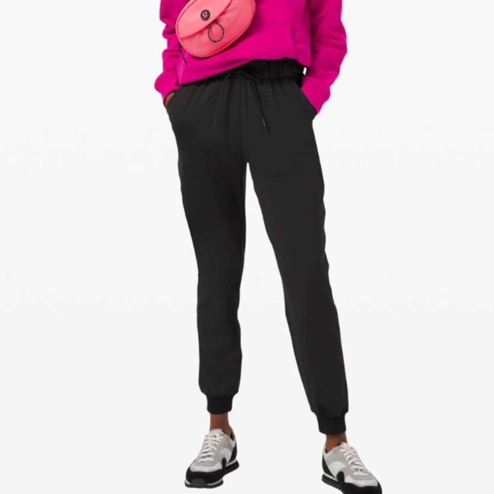 Lululemon Keep Moving Jogger Black 4